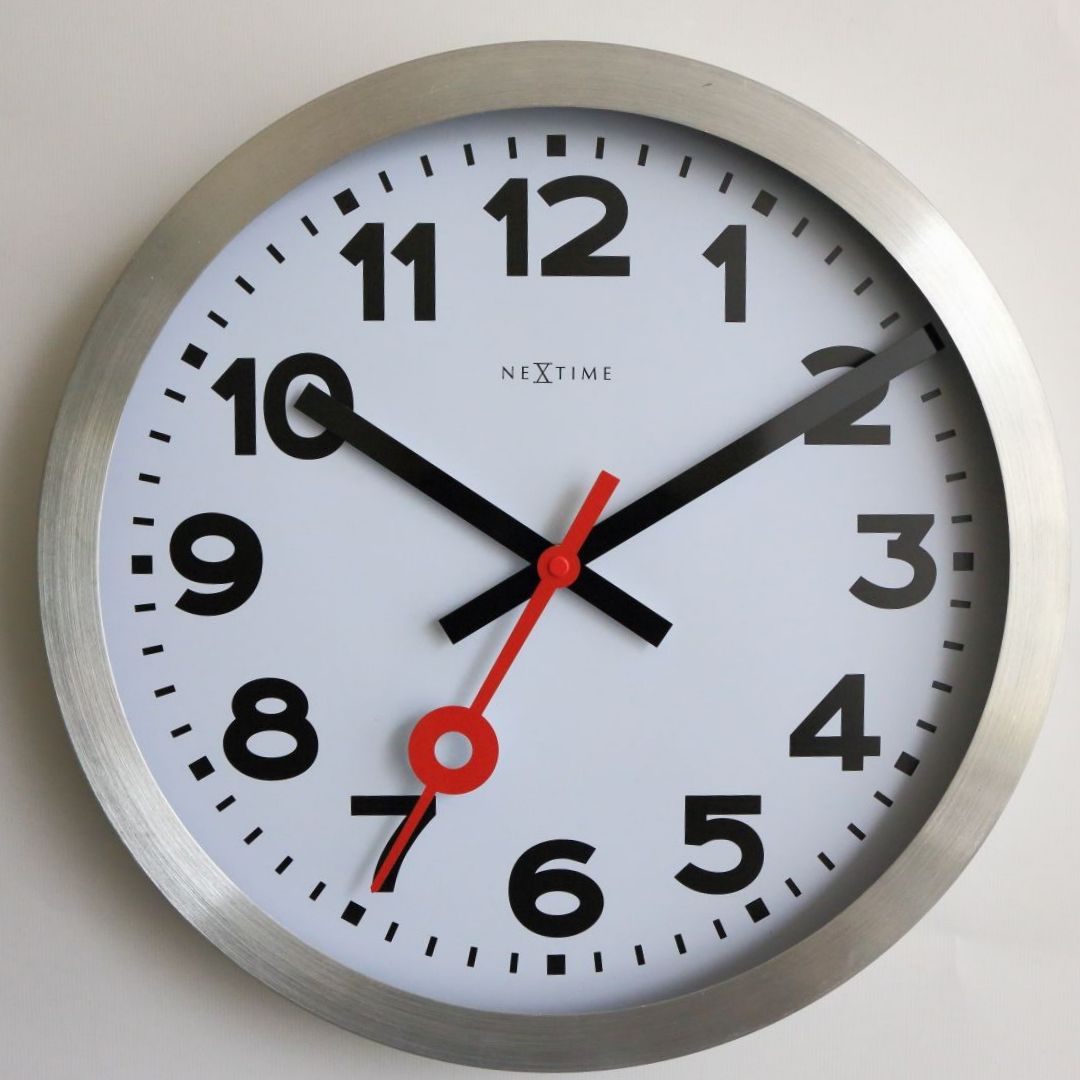 NeXtime stationclock 3999 AR 34 cm. €.49,95